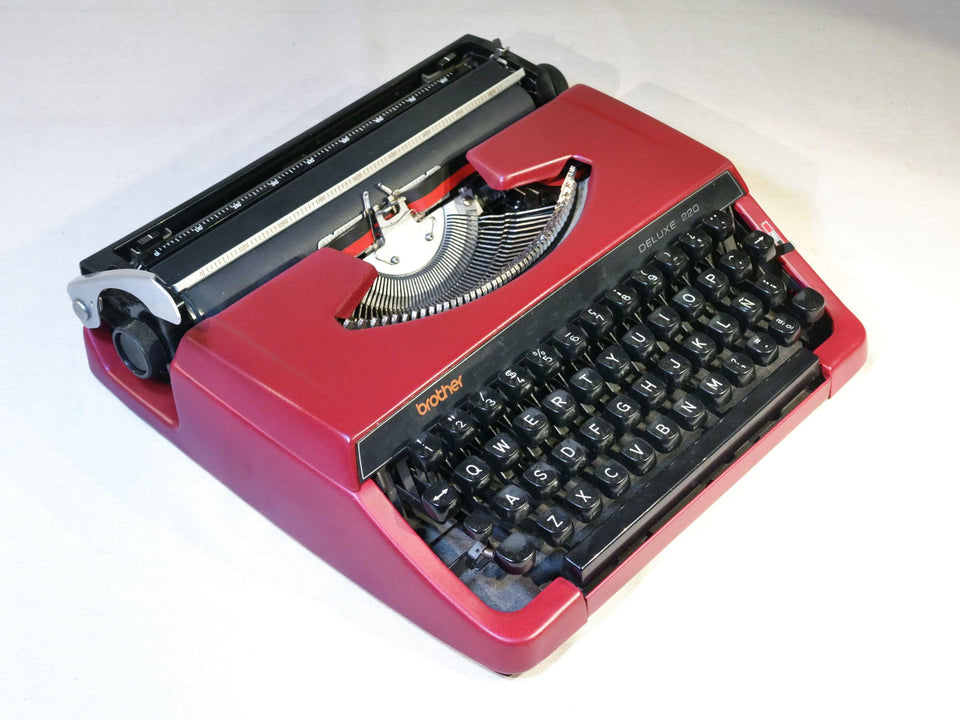 Brother Deluxe 220 Portable Typewriter - Working 1970s Manual - Red with Case