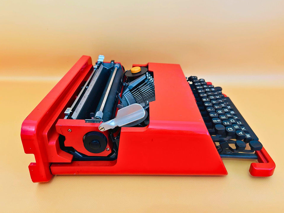 Vintage Red Olivetti Valentine | Ettore Sottsass Design | Fully Working QZERTY Manual