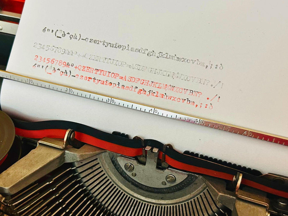 Vintage Red Olivetti Valentine | Ettore Sottsass Design | Fully Working QZERTY Manual
